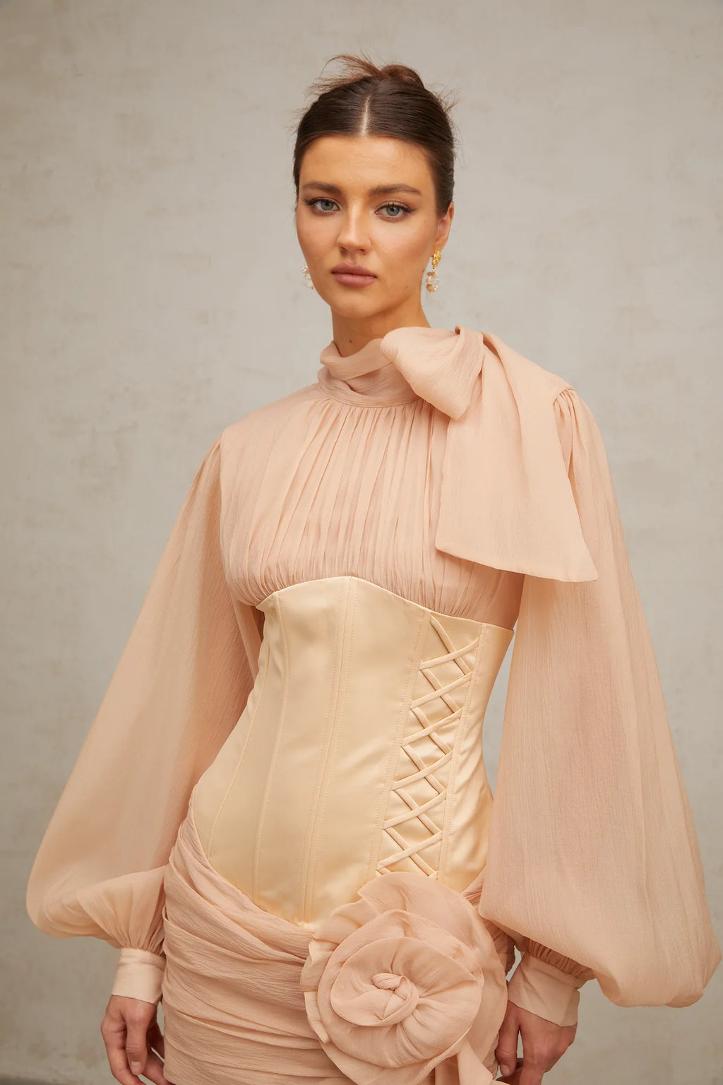 Téa cinched-waist floral-appliqué panelled mini dress