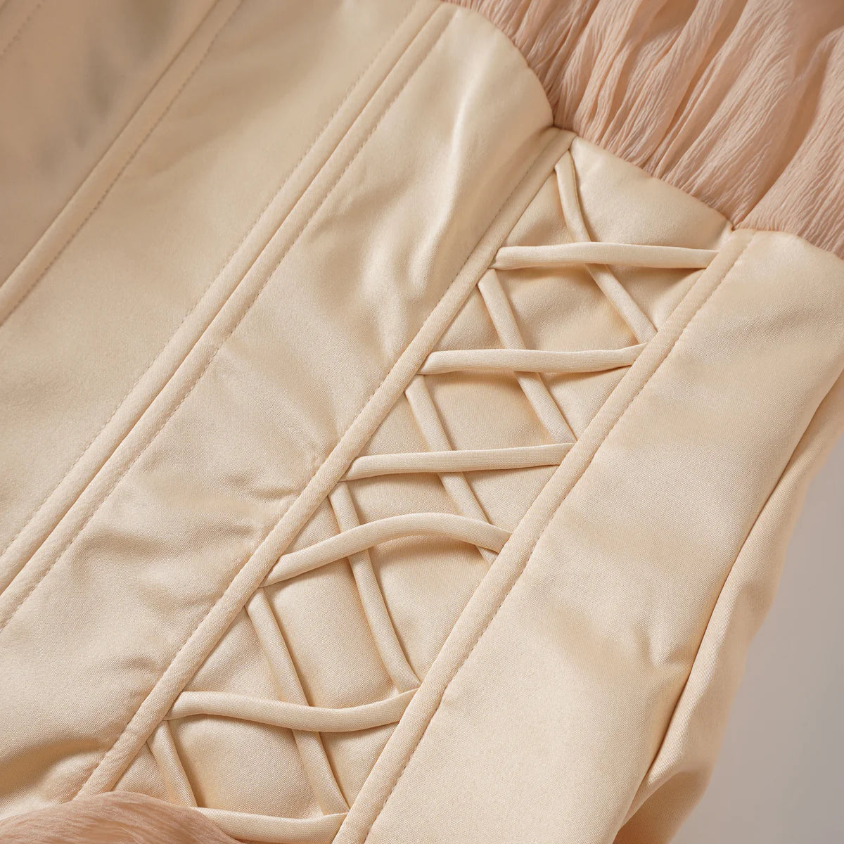 Téa cinched-waist floral-appliqué panelled mini dress