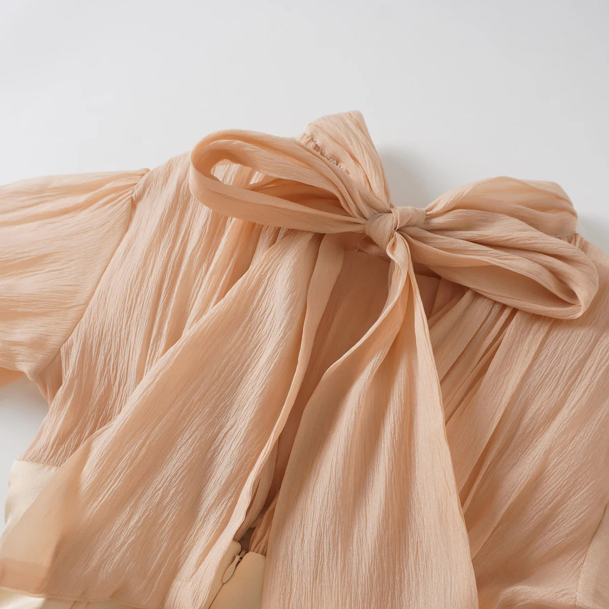 Téa cinched-waist floral-appliqué panelled mini dress