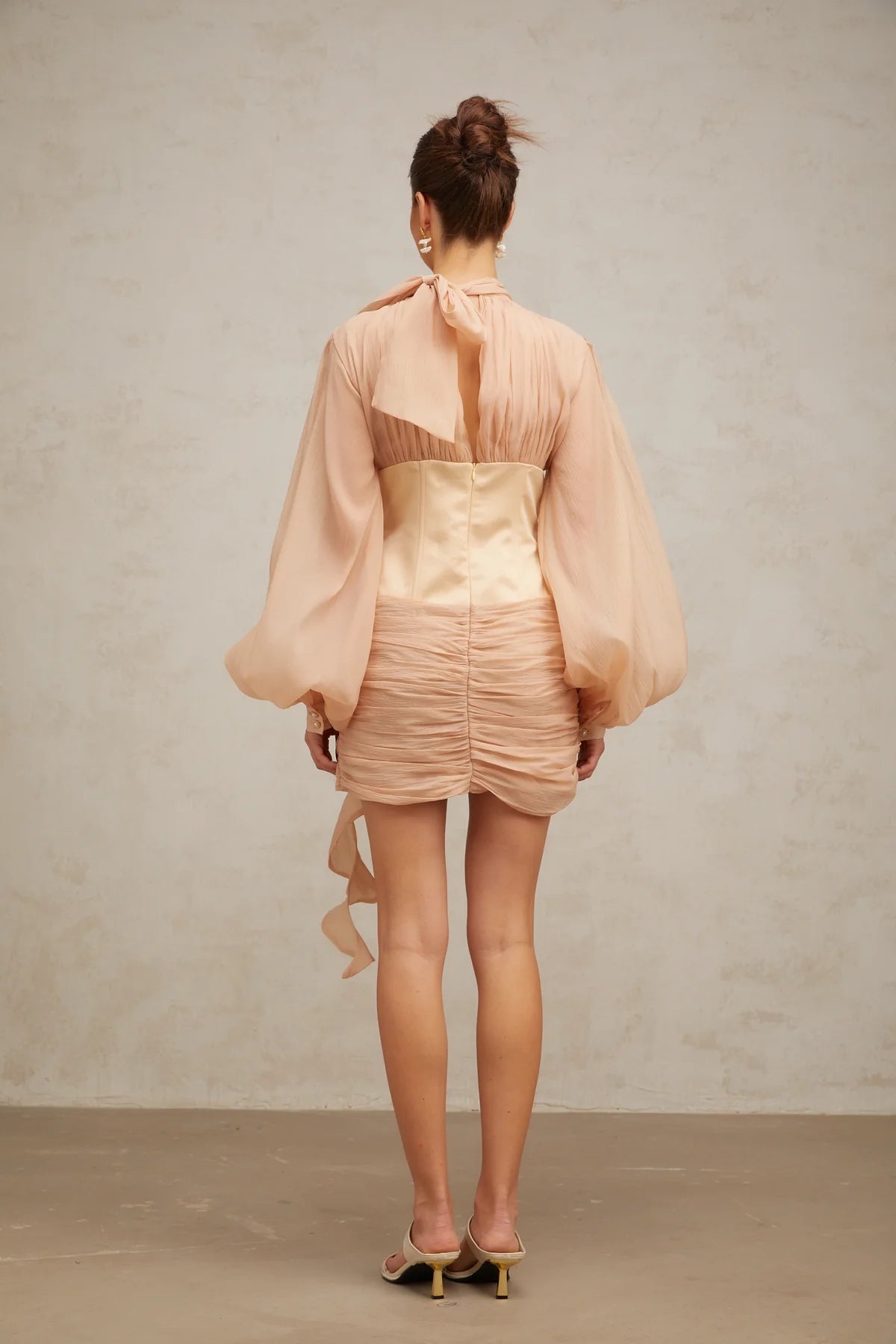 Téa cinched-waist floral-appliqué panelled mini dress