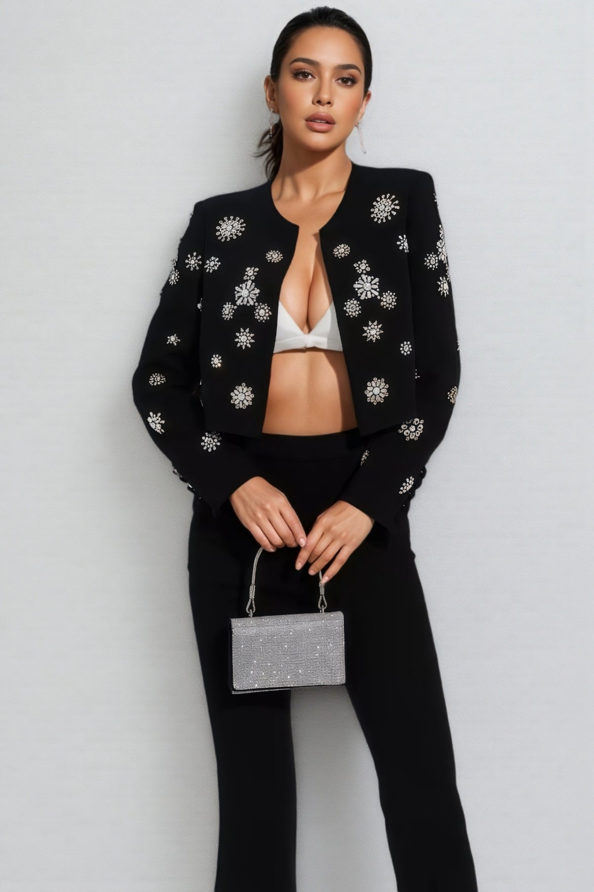 EMBELLISHED BEADED JACKET SET IN WHITE