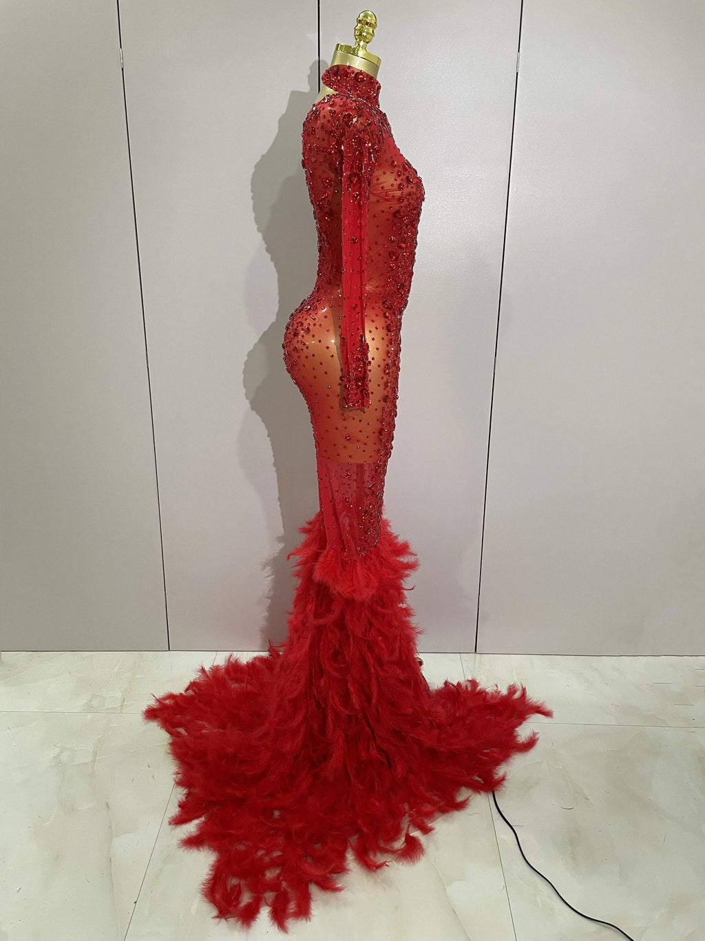 Sparkling Red Crystals Feathers Long Sleeve